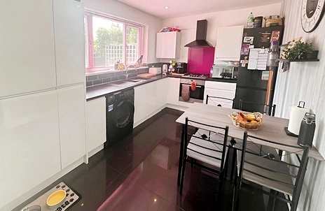 2 bedroom house for sale - Green Lane Estate, Green Lane, Sealand, Deeside, CH5 - Property View 2