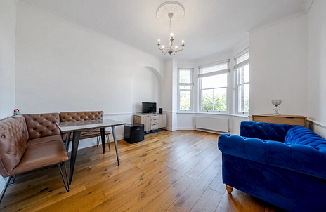 2 bedroom apartment for sale - Queens Road, Colchester, Essex, CO3 - Property View 3