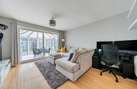 2 bedroom house for sale - Charles Avenue, Chichester, West Sussex, PO19 - Property View 3