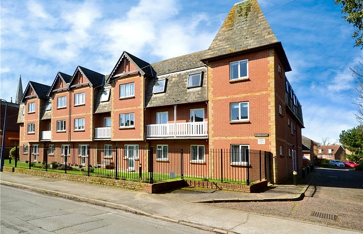 1 bedroom apartment for sale - St. Johns Court, Felixstowe, Suffolk, IP11