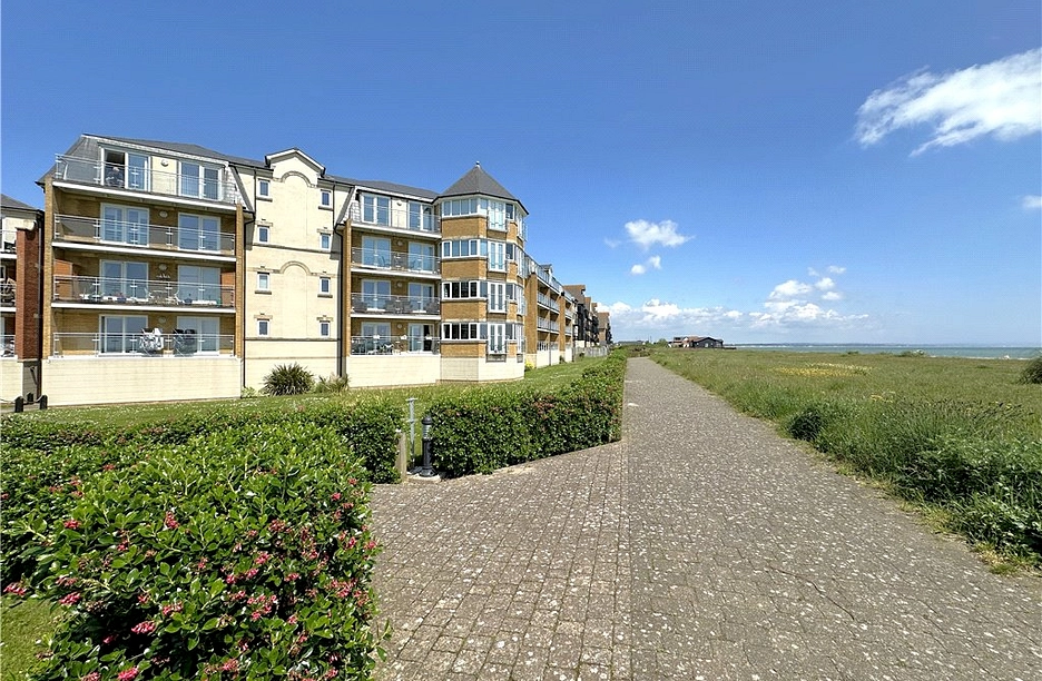 2 bedroom apartment for sale - San Diego Way, Eastbourne, East Sussex, BN23 - Property View 1