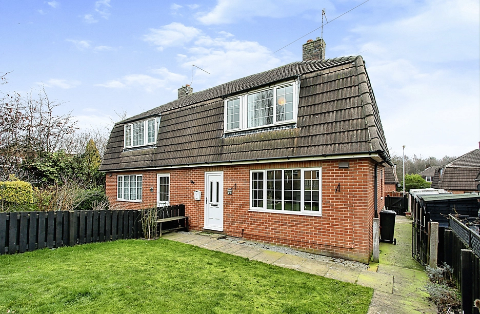 3 bedroom house for sale - Oakwood Place, Chesterton, Newcastle, Staffordshire, ST5 - Property View 1