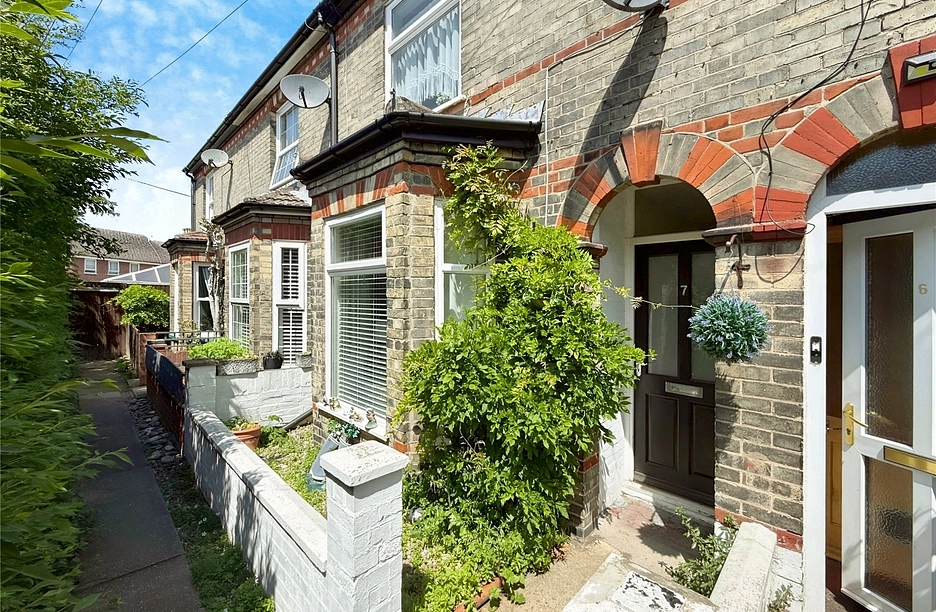 2 bedroom house for sale - Orchard Terrace, Lowestoft, Suffolk, NR33 - Property View 1