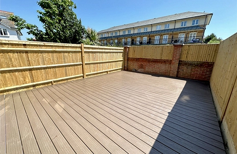 4 bedroom townhouse for sale - Long Beach Mews, Eastbourne, East Sussex, BN23 - Property View 2