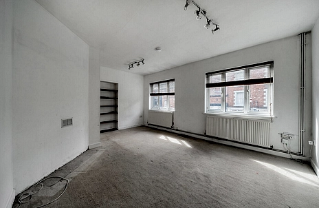 2 bedroom maisonette for sale - High Street, Newport Pagnell, MK16 - Property View 2