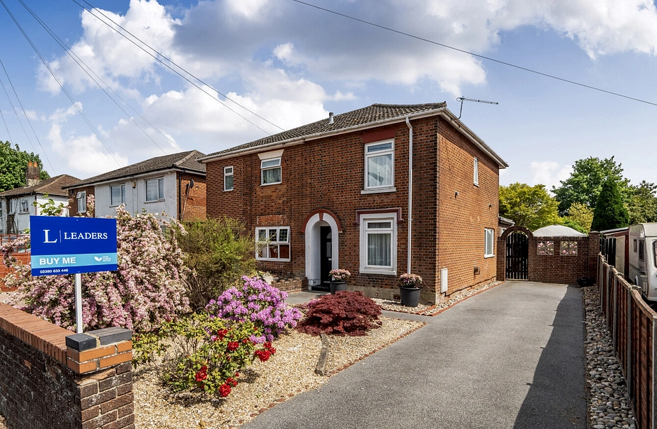 2 bedroom house for sale - Spring Road, Southampton, Hampshire, SO19 - Property View 1