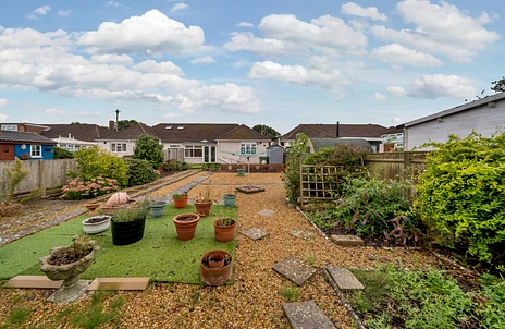 3 bedroom bungalow for sale - Eastfield Avenue, Fareham, Hampshire, PO14 - Property View 2