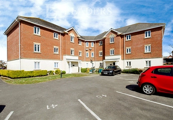 2 bedroom apartment for sale - Godwit Close, Gosport, Hampshire, PO12 - Property View 1