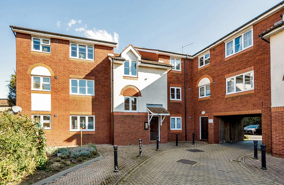 studio for sale - Captains Place, Southampton, Hampshire, SO14 - Property View 1