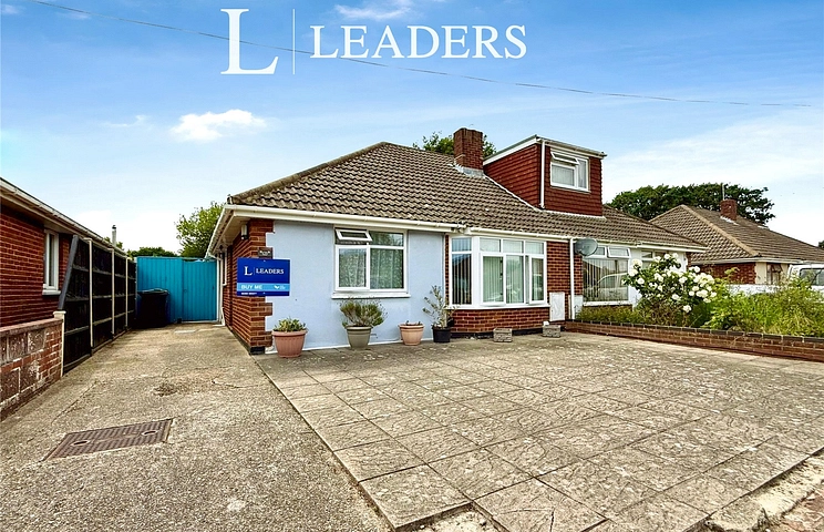 2 bedroom bungalow for sale - Bridgemary Road, Gosport, Hampshire, PO13