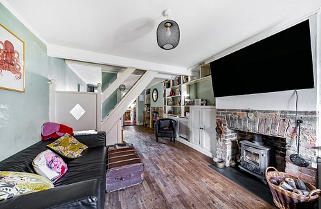 2 bedroom house for sale - Crawley Road, Horsham, West Sussex, RH12 - Property View 2