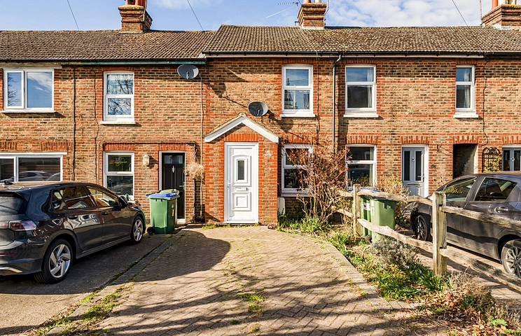 2 bedroom house for sale - Crawley Road, Horsham, West Sussex, RH12