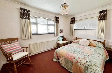 2 bedroom bungalow for sale - Keith Way, Southend-on-Sea, Essex, SS2 - Property View 3