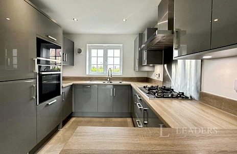 3 bedroom townhouse for sale - Meadow Road, Houghton Conquest, Bedford, Bedfordshire, MK45 - Property View 3