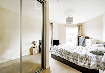 1 bedroom apartment for sale - Lyons Crescent, Tonbridge, Kent, TN9 - Property View 1
