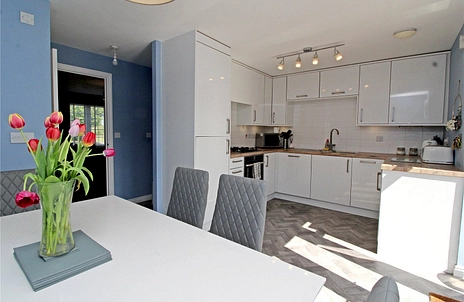 3 bedroom house for sale - Santa Cruz Avenue, Newton Leys, Bletchley, Milton Keynes, MK3 - Property View 2