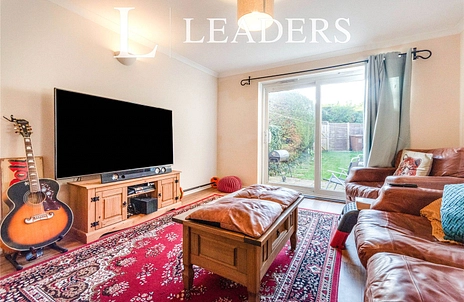 2 bedroom house for sale - Burns Close, Hitchin, Hertfordshire, SG4 - Property View 3