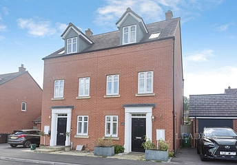3 bedroom townhouse for sale - Penda Road, Buckingham, Buckinghamshire, MK18 - Property View 1