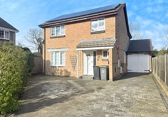 4 bedroom house for sale - Witham Close, Bedford, Bedfordshire, MK41 - Property View 1