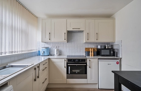 2 bedroom house for sale - Austen Paths, Stevenage, Hertfordshire, SG2 - Property View 3