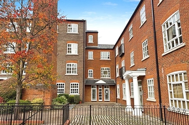 2 bedroom apartment for sale - Milliners Court, Lattimore Road, St. Albans, Hertfordshire, AL1