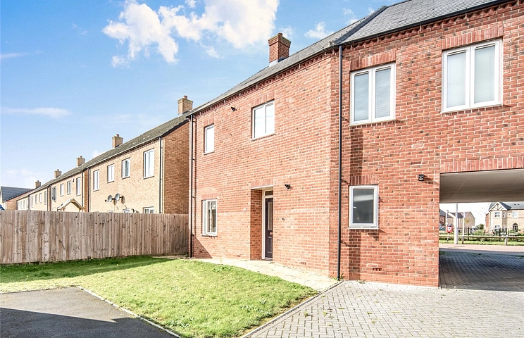 1 bedroom maisonette for sale - Collings Crescent, Biggleswade, Bedfordshire, SG18