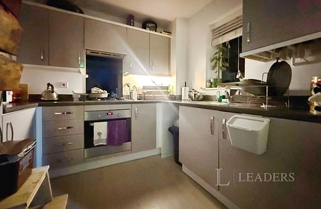 2 bedroom apartment for sale - Kennett Drive, Biggleswade, Bedfordshire, SG18 - Property View 3