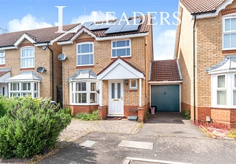 4 bedroom house for sale - Ayr Close, Stevenage, Hertfordshire, SG1 - Property View 1