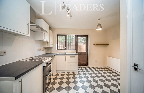 2 bedroom house to rent - Queensbury Close, Bedford, Bedfordshire, MK40 - Property View 2