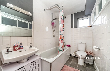 1 bedroom apartment to rent - De Parys Avenue, Bedford, Bedfordshire, MK40 - Property View 3