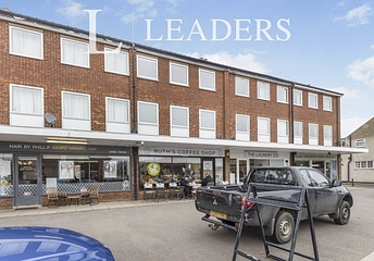 3 bedroom apartment to rent - High Street, Stotfold, Hitchin, Bedfordshire, SG5 - Property View 1