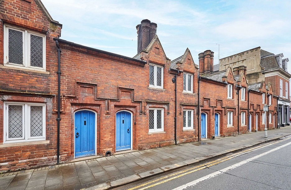 1 bedroom maisonette to rent - Dame Alice Street, Bedford, Bedfordshire, MK40 - Property View 1