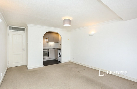 2 bedroom apartment to rent - Albemarle Park, Albemarle Road, Beckenham, BR3 - Property View 2