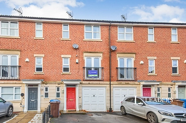 3 bedroom townhouse to rent - Crystal Close, Mickleover, DE3