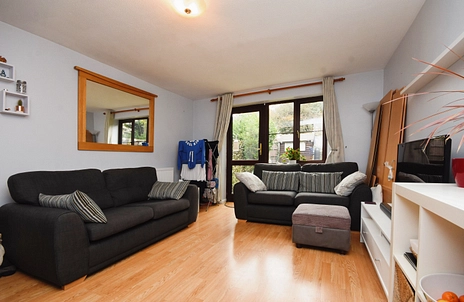 2 bedroom house to rent - Grange Walk, Grange Road, Bishops Stortford, CM23 - Property View 3