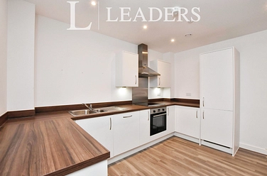 2 bedroom property to rent - Carriage House, Morton Peto Road, CM23