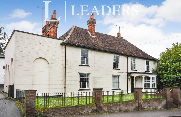 2 bedroom maisonette to rent - Silver Street, Stansted, CM24