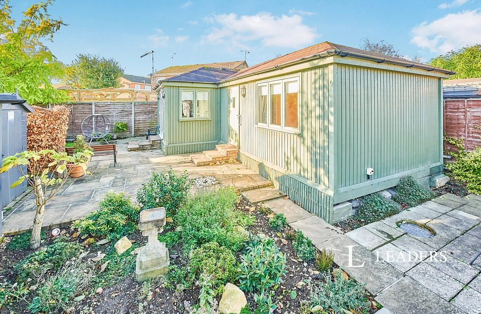 1 bedroom bungalow to rent - Station Road, Puckeridge, Ware, Hertfordshire, SG11 - Property View 1