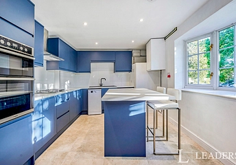3 bedroom house to rent - Collins Cross, Bishop's Stortford, Hertfordshire, CM23 - Property View 1