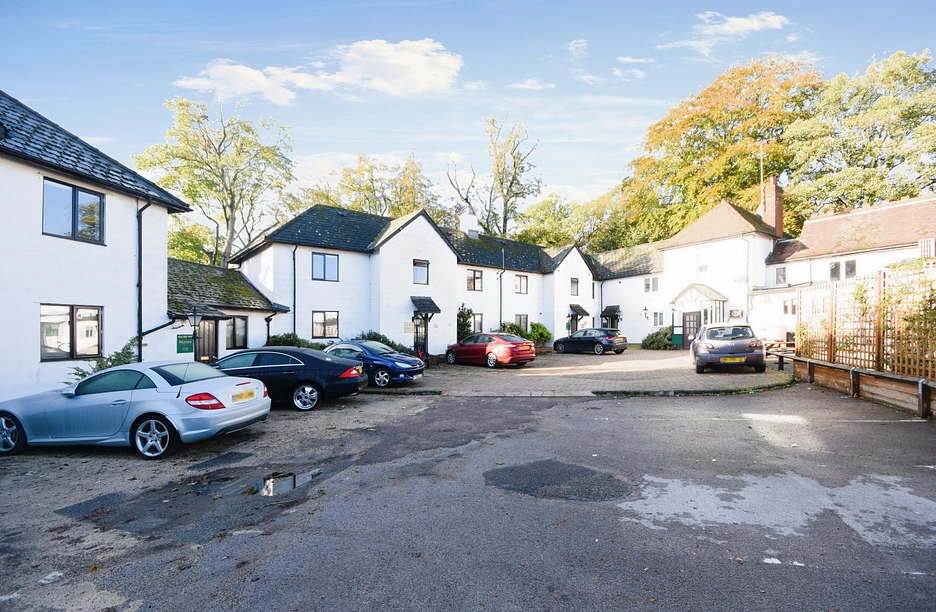 1 bedroom apartment to rent - The Old Bell, Pines Hill, Stansted, CM24 - Property View 1