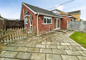 2 bed bungalow for rent in Rycroft Avenue, Deeping St. James, Peterborough, Lincolnshire, PE6