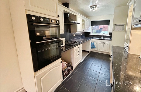 house to rent - Greenham, Bretton, Peterborough, Cambridgeshire, PE3 - Property View 3