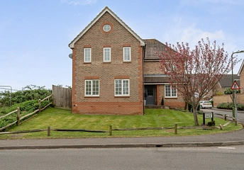 5 bedroom house for sale - Cropthorne Drive, Climping, Littlehampton, West Sussex, BN17 - Property View 1