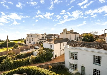 5 bedroom house for sale - West Street, Bognor Regis, West Sussex, PO21 - Property View 1
