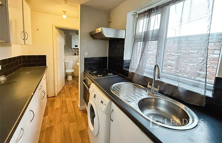 2 bedroom house to rent - Pen Street, PE21