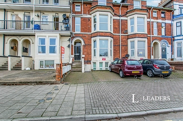 2 bedroom apartment to rent - South Parade, Skegness, Lincolnshire, PE25