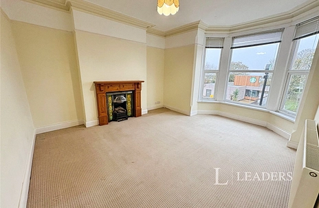 2 bedroom apartment to rent - South Parade, Skegness, Lincolnshire, PE25 - Property View 2