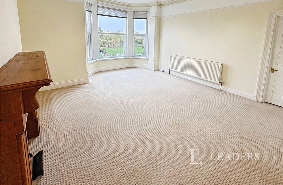 2 bedroom apartment to rent - South Parade, Skegness, Lincolnshire, PE25 - Property View 1