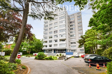2 bedroom apartment to rent - Manor Road, Bournemouth, BH1