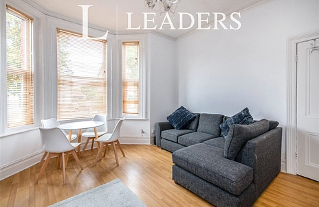 2 bedroom apartment to rent - Westby Road, Bournemouth, BH5 - Property View 3